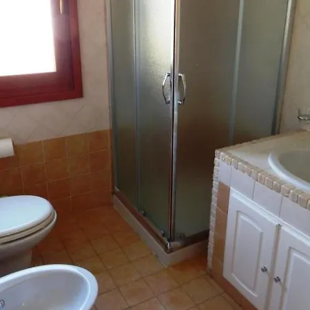 Locazione Turistica Lo Squalo 1 * Olbia