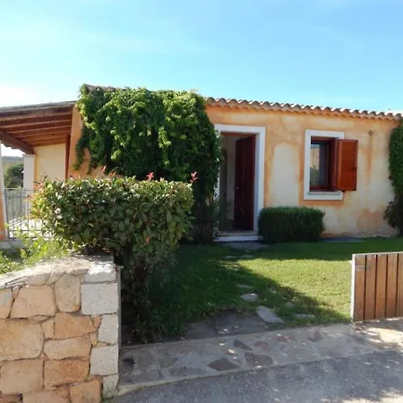 Locazione Turistica Lo Squalo 1 * Olbia
