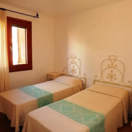 Villa Locazione Turistica Lo Squalo 1 *